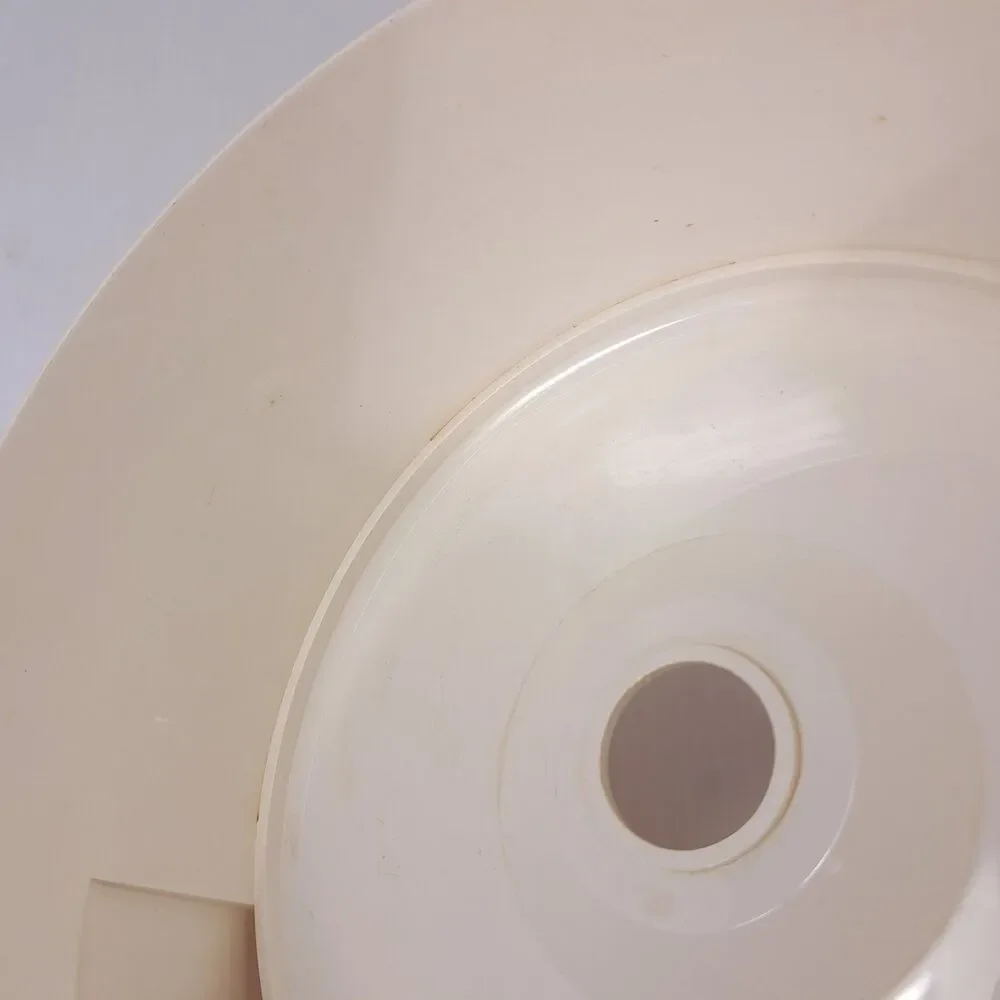 Sunbeam Oskar Food Processor 14081 chute lid pusher shredding slicing disc part